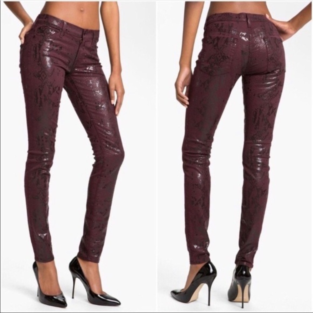 7 FOR ALL MANKIND Reptile Skinny Jean/ Jegging Womens size 28 Burgundy